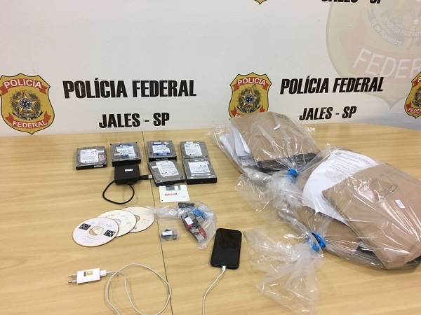 POLÍCIA FEDERAL PRENDE 2 EX-PREFEITOS NA REGIÃO