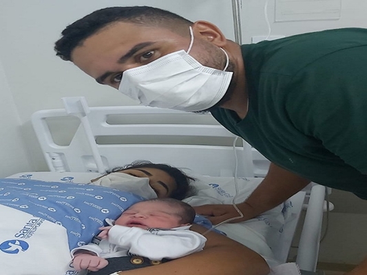 Rhavi é o primeiro bebê de 2023 de Votuporanga 