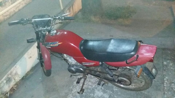 Moto furtada em Votuporanga é recuperada durante a noite pela PM