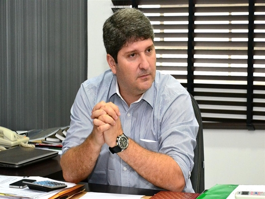 Prefeito Junior Marão explica questões sobre desfavelamento no Matarazzo