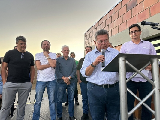 Carlão Pignatari participa de inauguração da Casa da Juventude de Fernandópolis