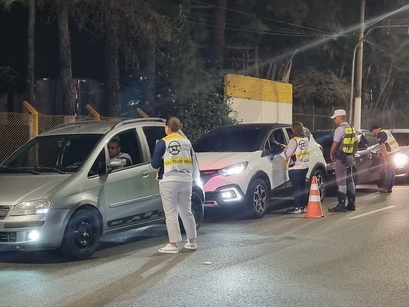 Operação do DETRAN e Polícia multa 34 em Fernandópolis