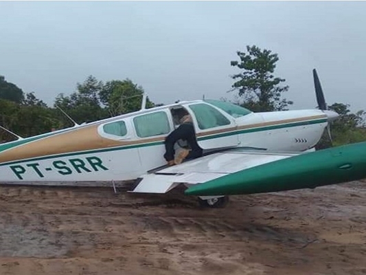 Piloto da região é preso com avião cheio de droga