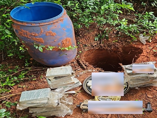 Local do esconderijo descoberto pela DIG