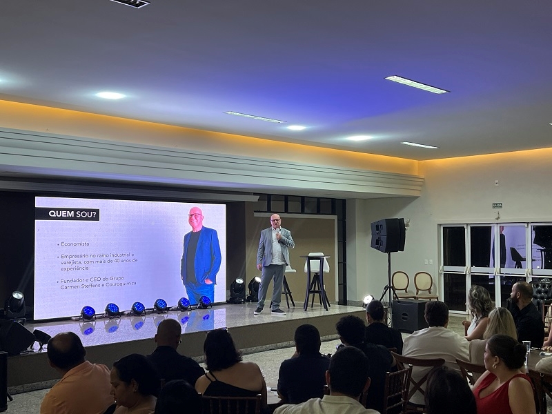 Evento sobre empreendedorismo na UNIFEV