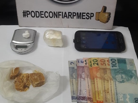 Traficante de cocaína e crack é preso pela PM no Palmeiras II
