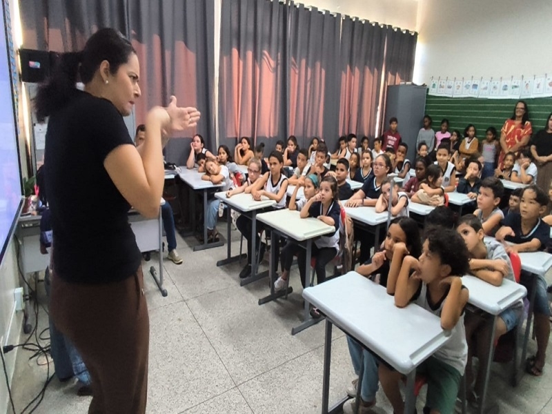 Inclusão no Dia Nacional da Língua de Sinais
