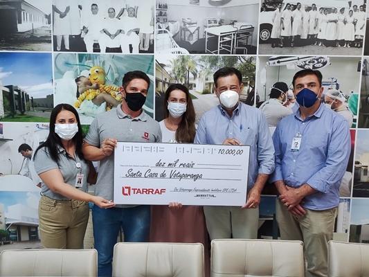Grupo Tarraf faz doação de R$ 10 mil para a Santa Casa