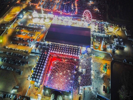 Votu International Rodeo transmitido pelo YouTube