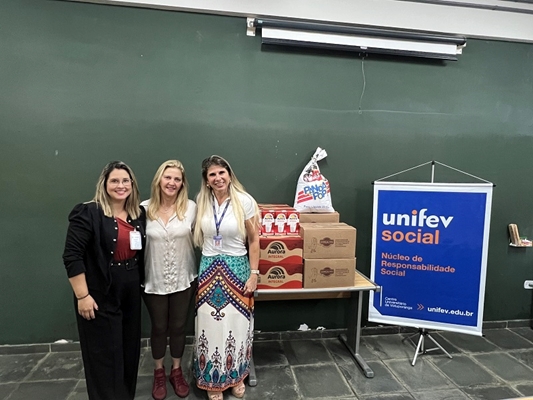 Unifev entrega doces, leite e pipoca para o Fundo Social 