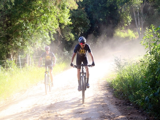 Cicloturismo em São Luiz do Paraitinga, no Vale do Paraíba (foto: Priscila G)
