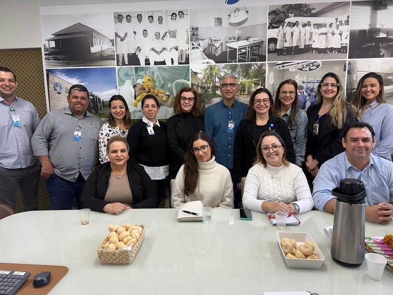 Santa Casa de Votuporanga recebe equipe de Estrela d’Oeste