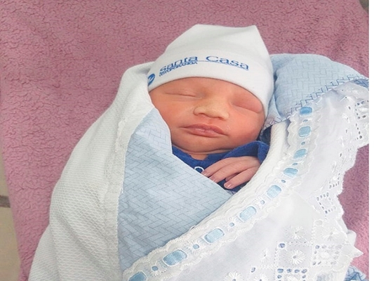 Pietro é o primeiro bebê de 2022 em Votuporanga