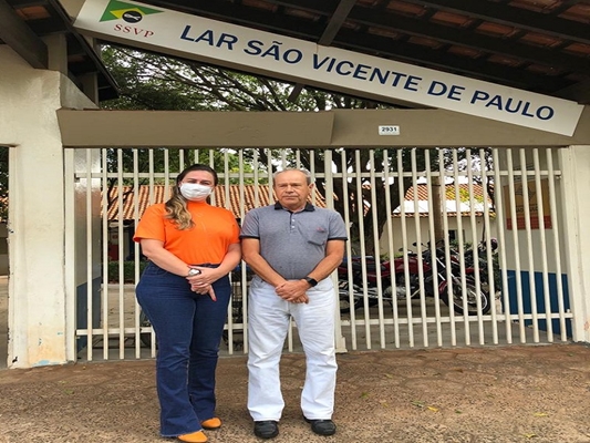 Memorialistas garantem almoço para Lar São Vicente de Paulo