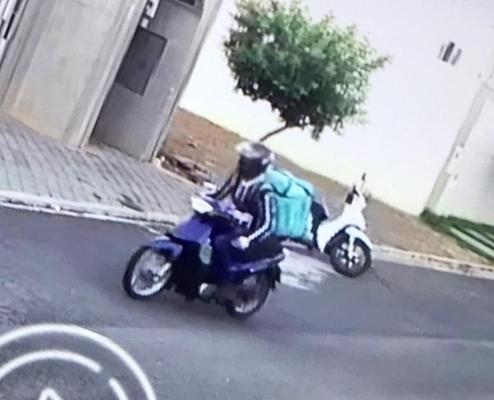 Polícia Militar pega motoboy ladrão de bolsa