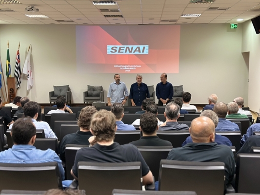 Capacitação e emprego: café especial reúne empresários 