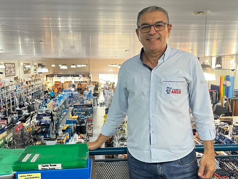 Uniestágio estimula carreiras e apoia empresas com novos talentos