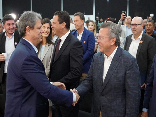 Carlão Pignatari participa de lançamento no Palácio dos Bandeirantes