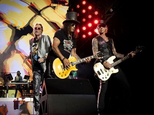 (Foto- Guns N' Roses - hi-res )