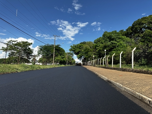 Prefeitura retoma recapeamento em mais 300 quarteirões