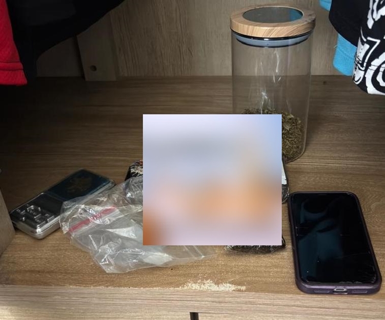 DISE apreende adolescente de 17 anos por tráfico 