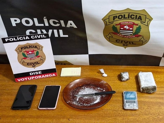 DISE prende 2 mulheres por tráfico de drogas 