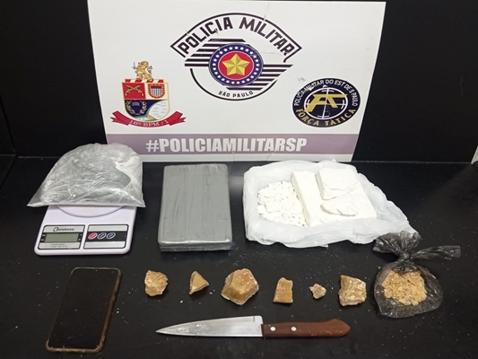 PM prende homem com mais de 2 kg de pasta de cocaína