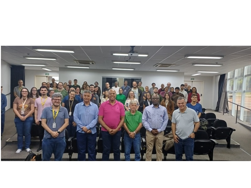Administração promove palestra de Letramento Racial para servidores