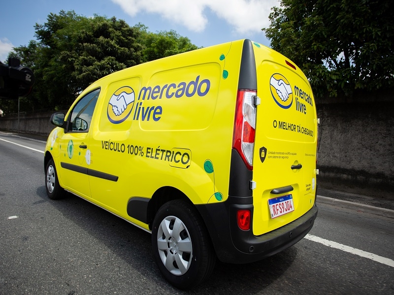 Mercado Livre lança campanha “Silêncio” com carros elétricos