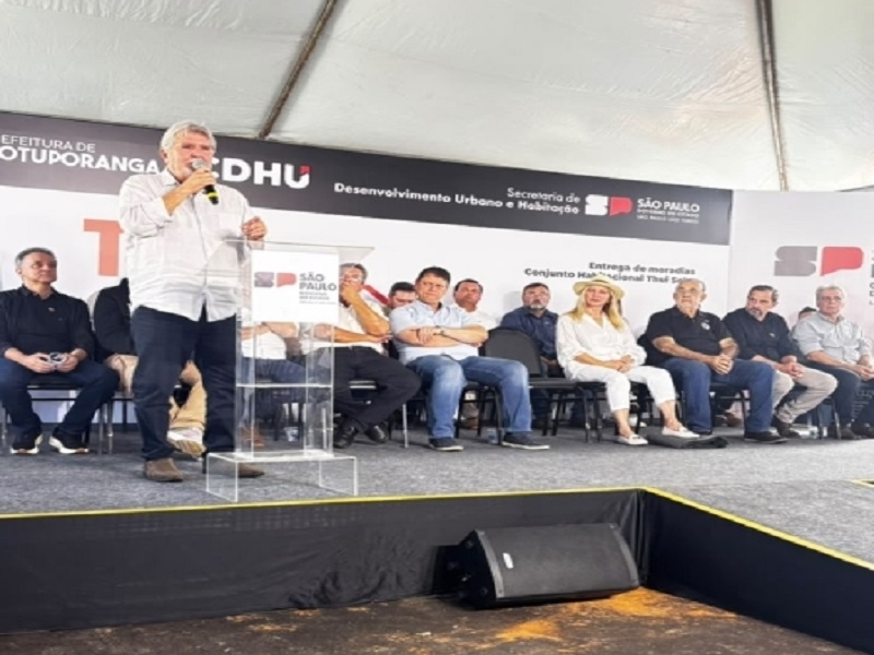 Governador entrega Conjunto “Thui Seba” em Votuporanga