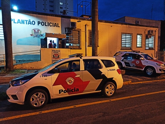 Polícia Militar pega traficante de 16 anos no Paineiras