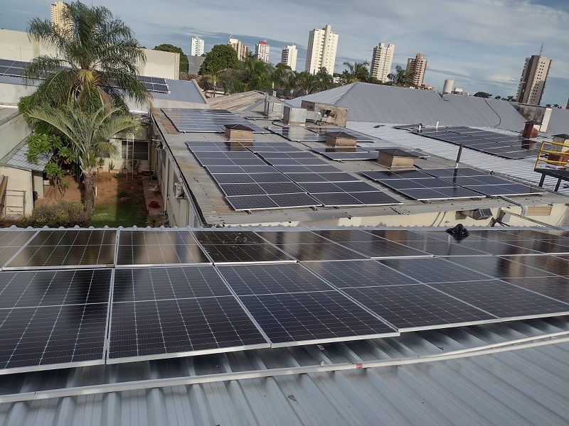 Santa Casa instala usina solar para economizar energia