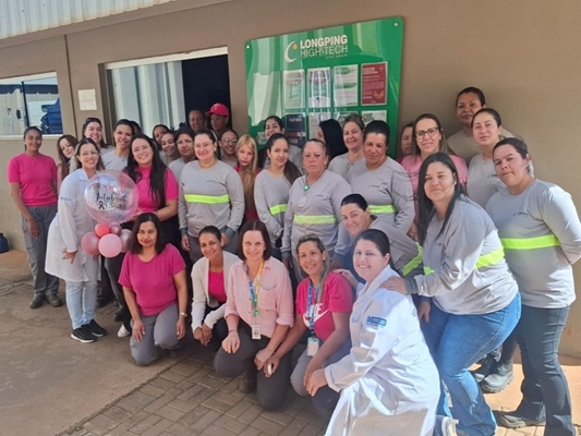Atividade Outubro Rosa em indústria de Simonsen 