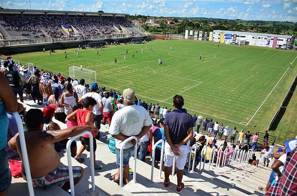 Federação Paulista de Futebol libera Arena Plínio Marin