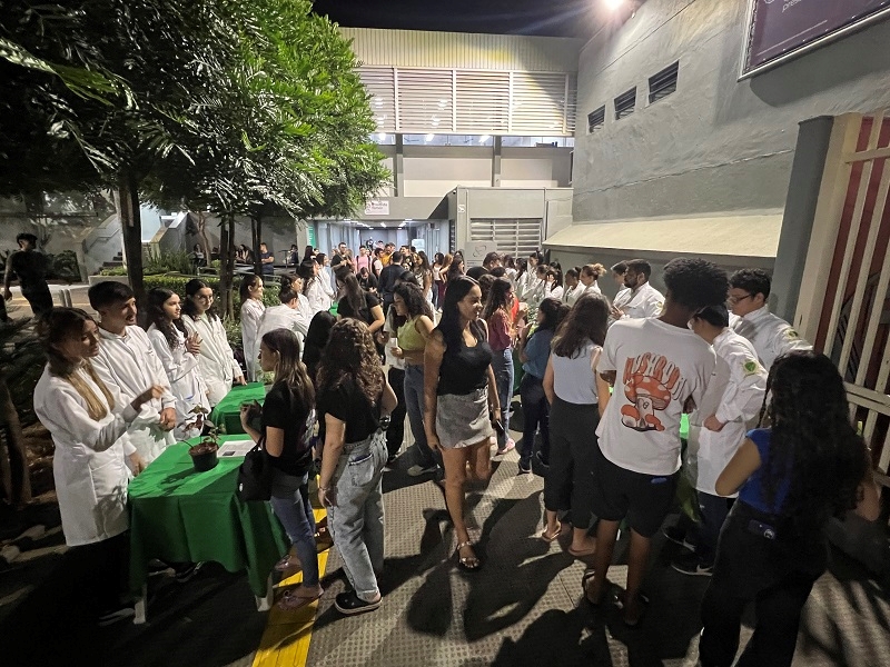 Curso de Farmácia apresenta benefícios das Plantas Medicinais